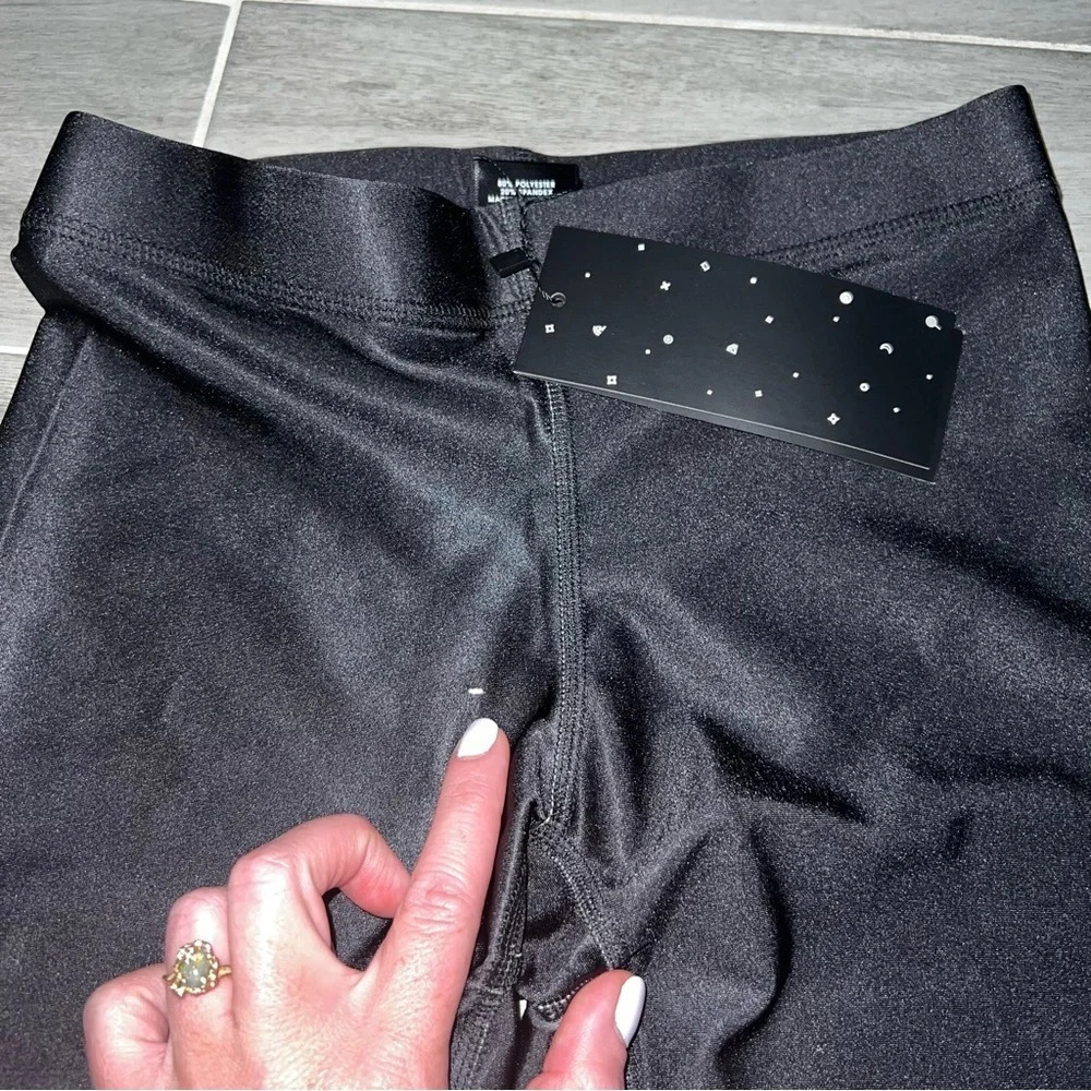Terez x Peloton Black Colorful Spell Out Athletic Leggings, Women’s Size Small - Picture 8 of 8